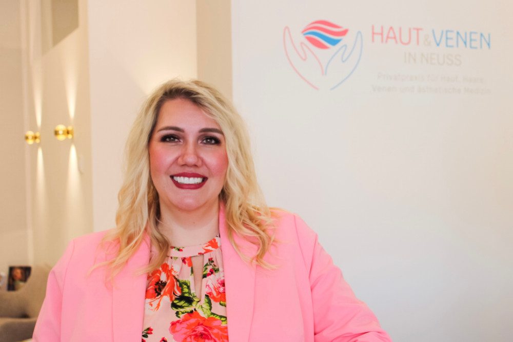 Hautärztin Neuss - Dr. Lilian Vourvouli-Rickers - Team - Katrin Röder